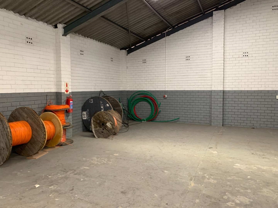 To Let commercial Property for Rent in Beaconvale Western Cape